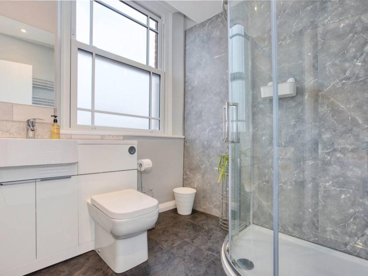 Lovely 2-Bed Apartment Colyton, Nr. Jurassic Coast Bagian luar foto